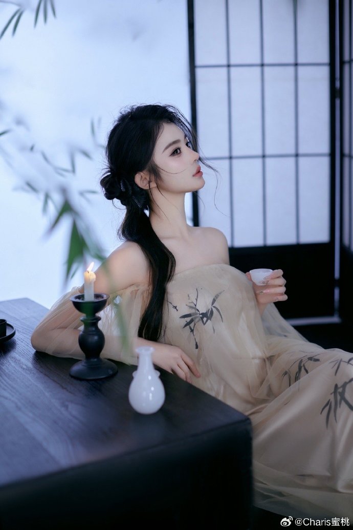 觉醒年代 封面